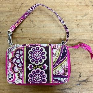 Small Pink Pattern Vera Bradley Zippered Wallet